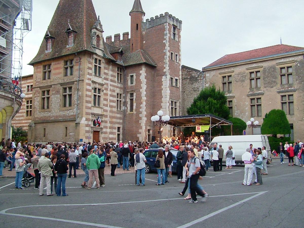 Appartements Scaliger Wifi Proche Gare Agen Buitenkant foto